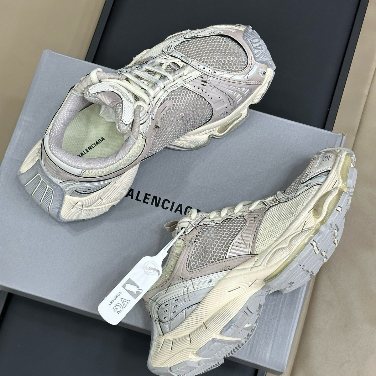 BAL STAPLER TRAINERS