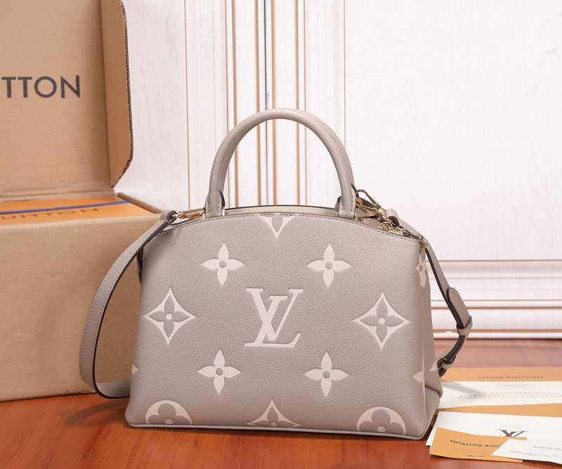 I W Fashion Lu-Vi Bags - 16801