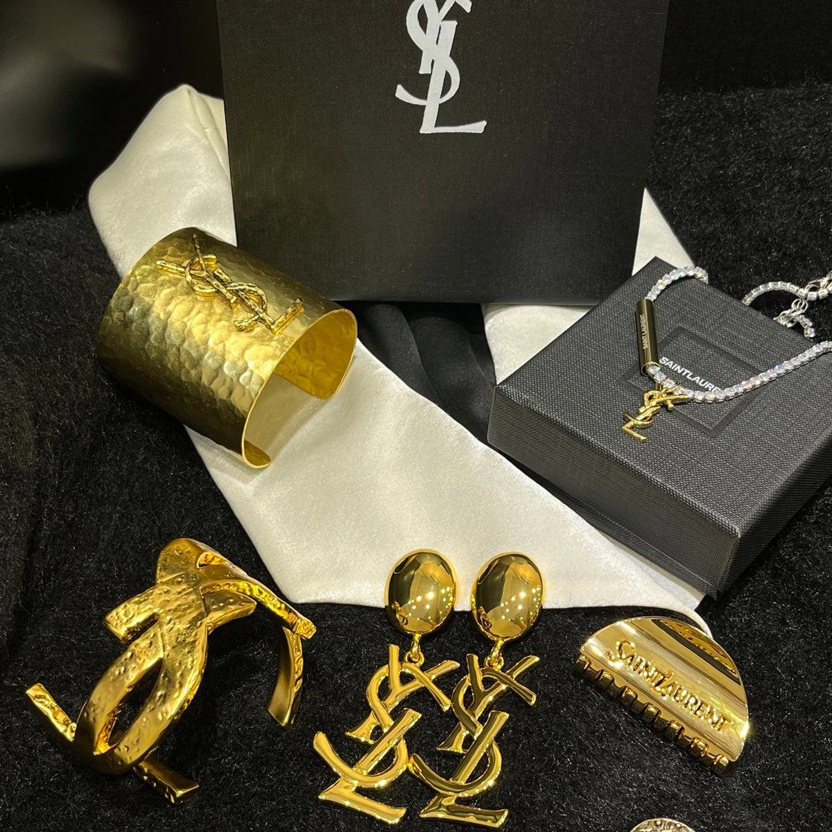 SL BRACELET