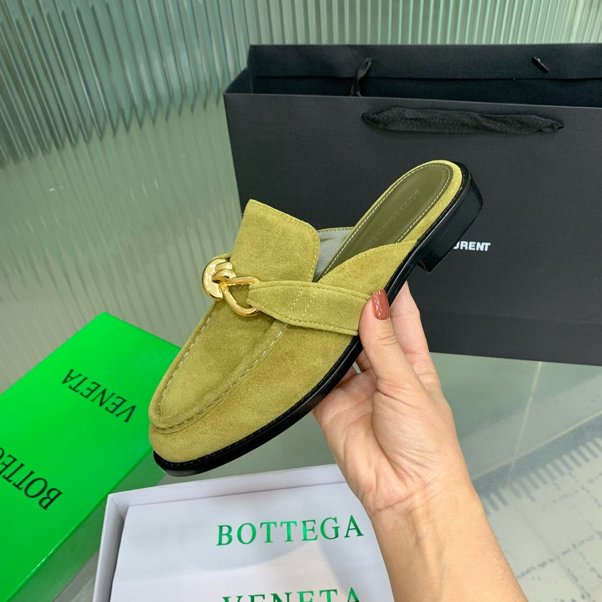 BOTT MULES