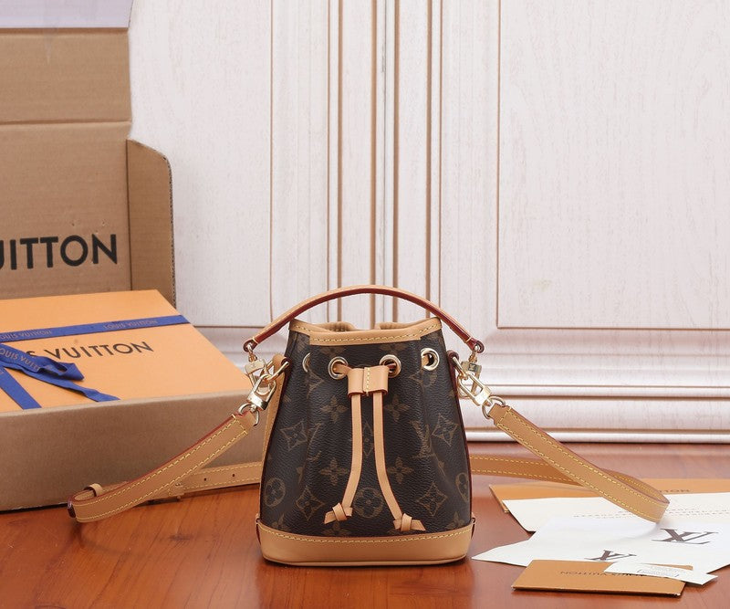 I W Fashion Lu-Vi Bags - 16805