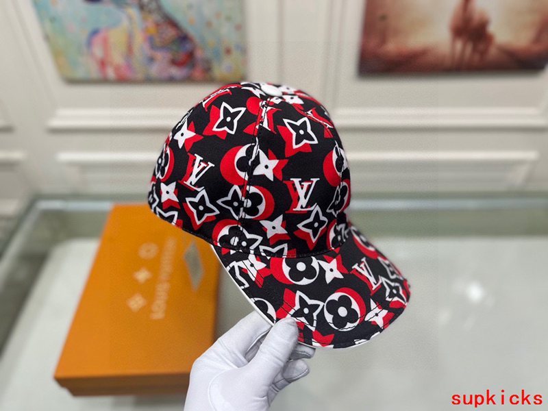 Louis Vuitton Luxury Cap