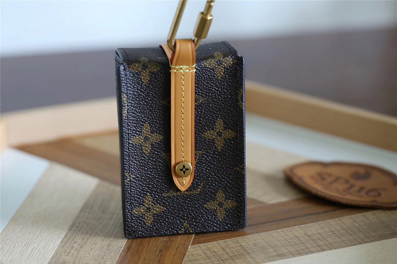 I W Fashion Lu-Vi bags - 11094