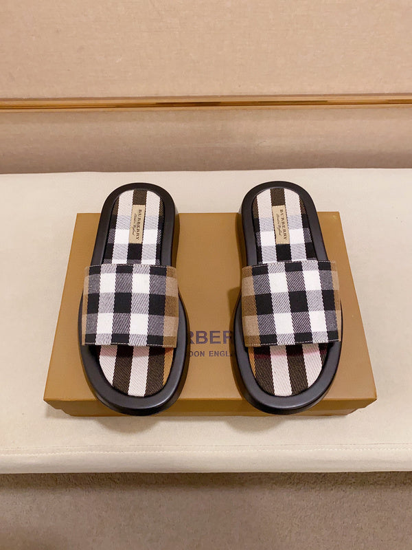 Burberry Luxury Shoes