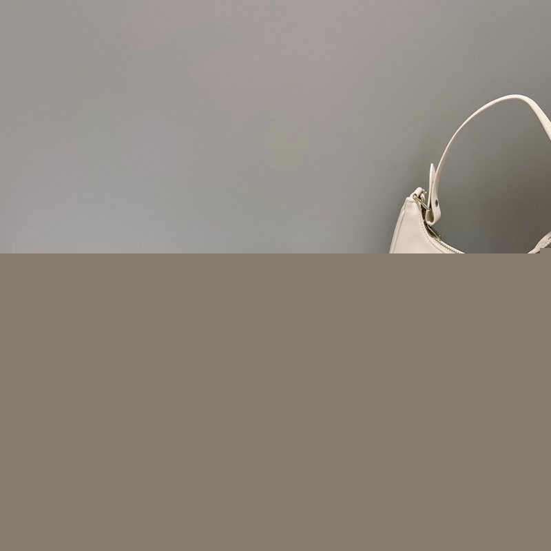 Louis Vuitton Luxury Cap