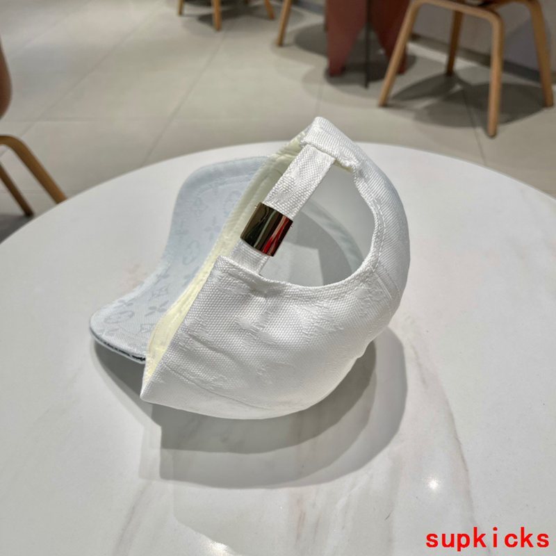 Louis Vuitton Luxury Cap