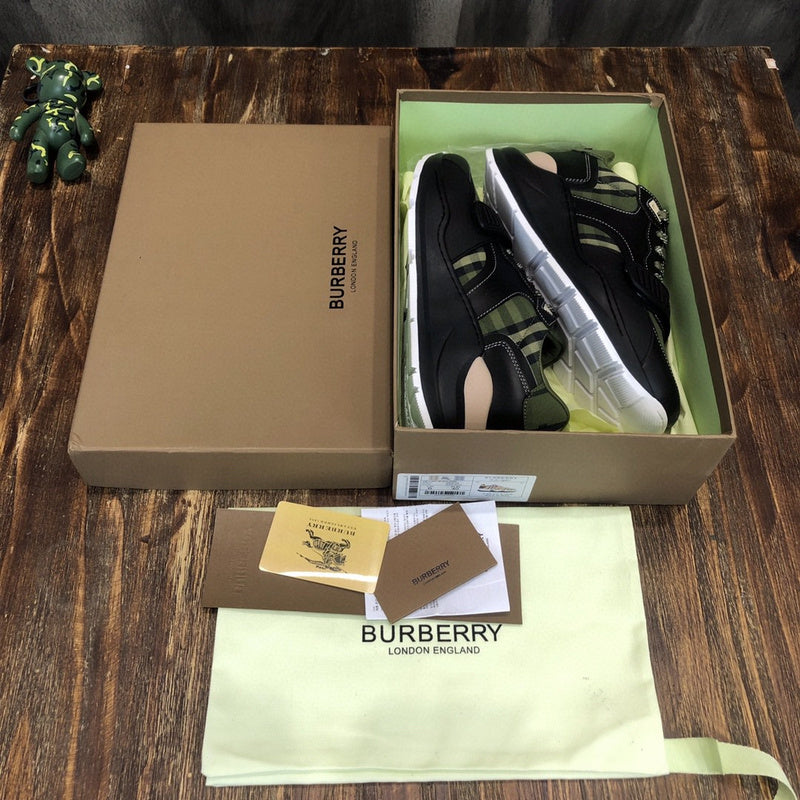 Burberry Luxury Shoes