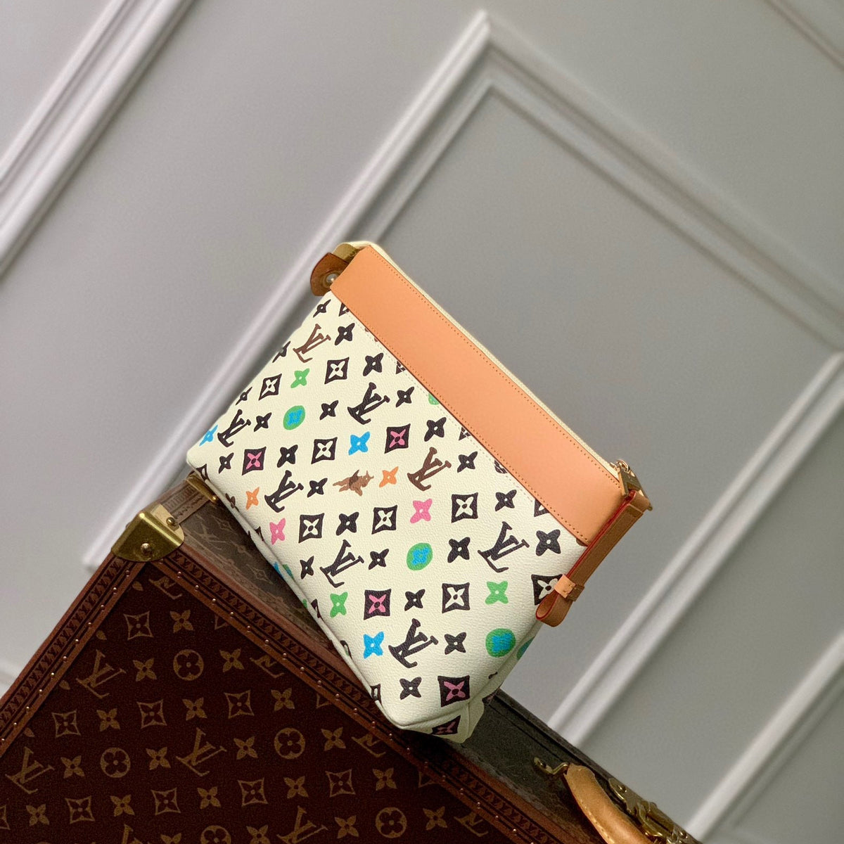 LOU POCHETTE VOYAGE SOUPLE POUCH