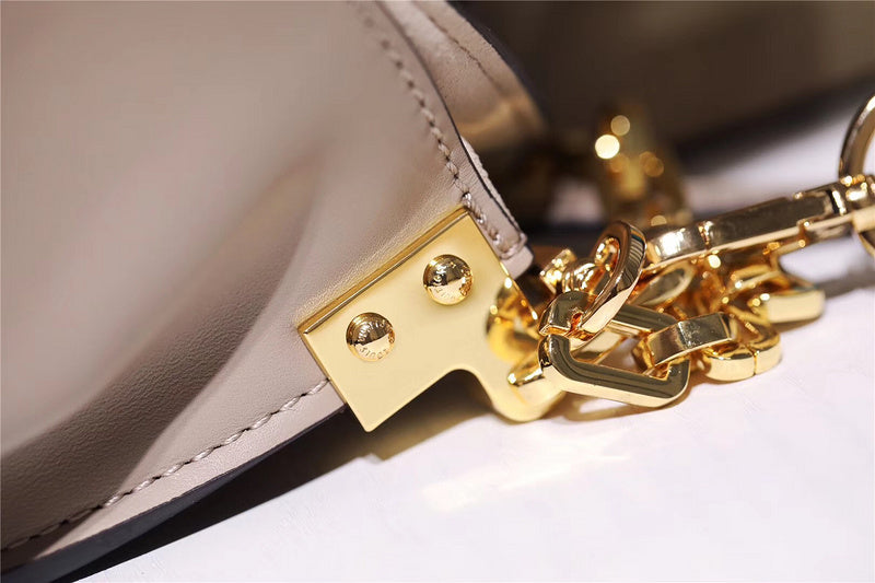 I W Fashion Lu-Vi bags - 8131