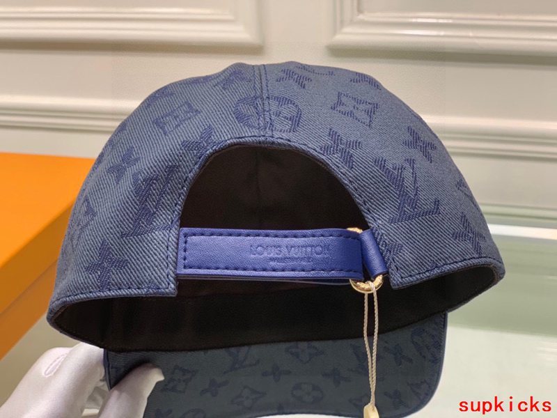 Louis Vuitton Luxury Cap