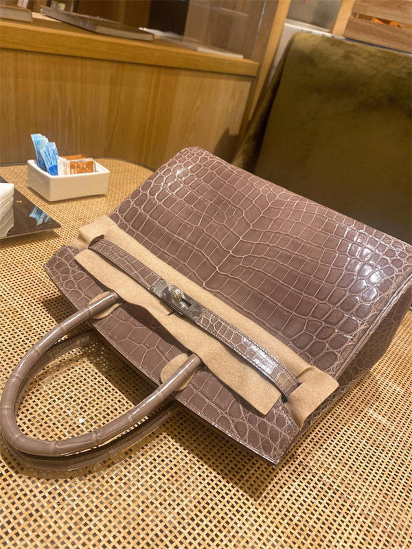 PHA - HMS Bags - 749