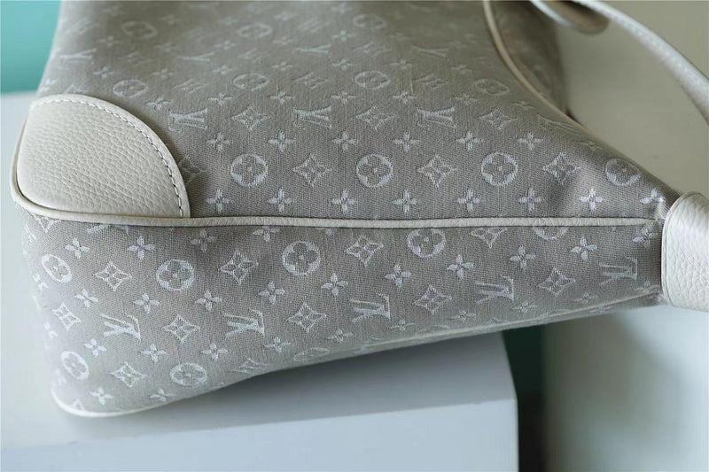 I W Fashion Lu-Vi bags - 9943