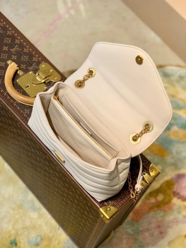 LOV2 Bags - Luxurious Bags  825