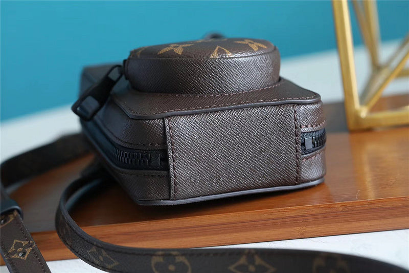 I W Fashion Lu-Vi bags - 10378