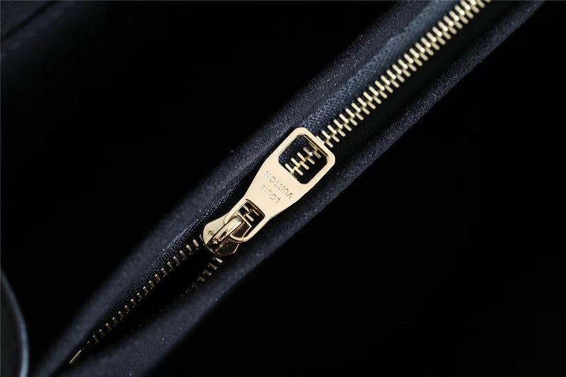I W Fashion Lu-Vi bags - 8136