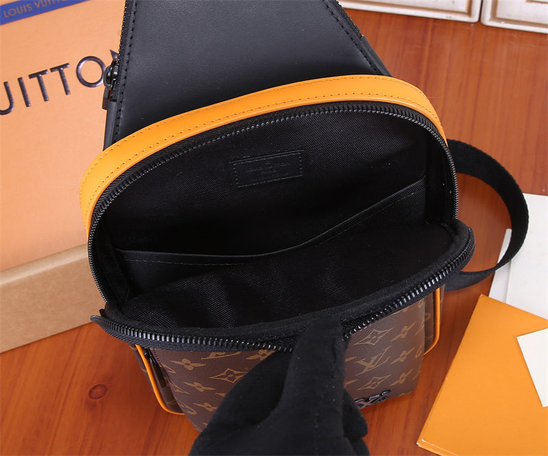 PHA - LOV Bags - 095