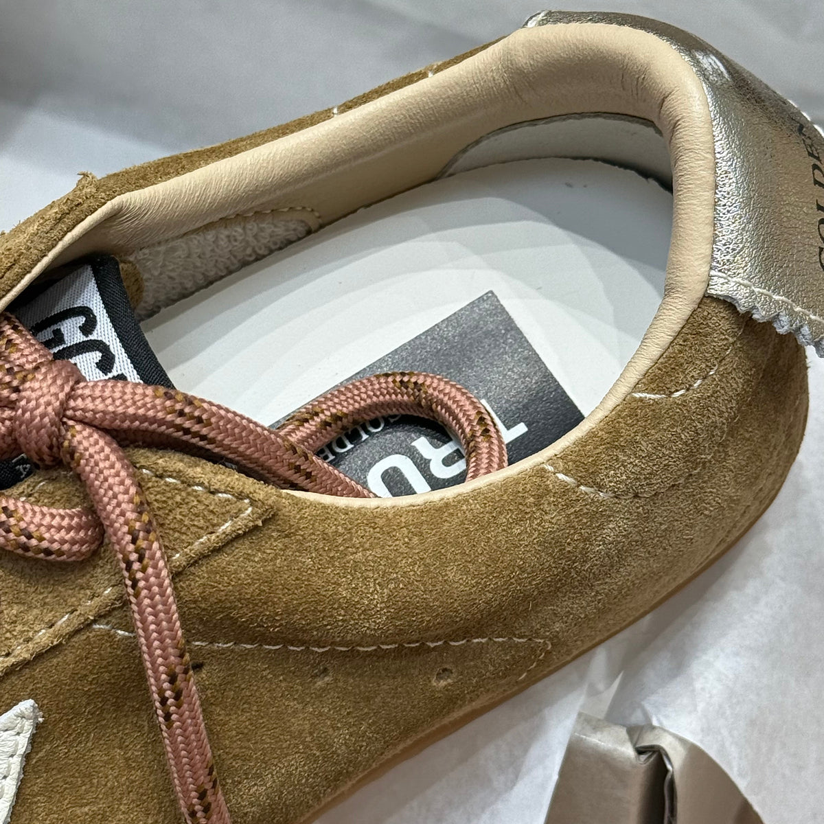 GOLDEN G TRAINERS