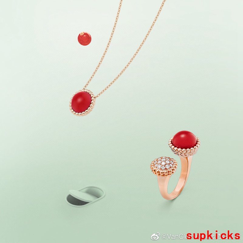 Van Cleef & Arples Jewelry
