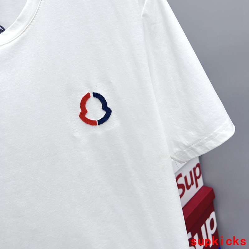 Moncler Luxury Cloth