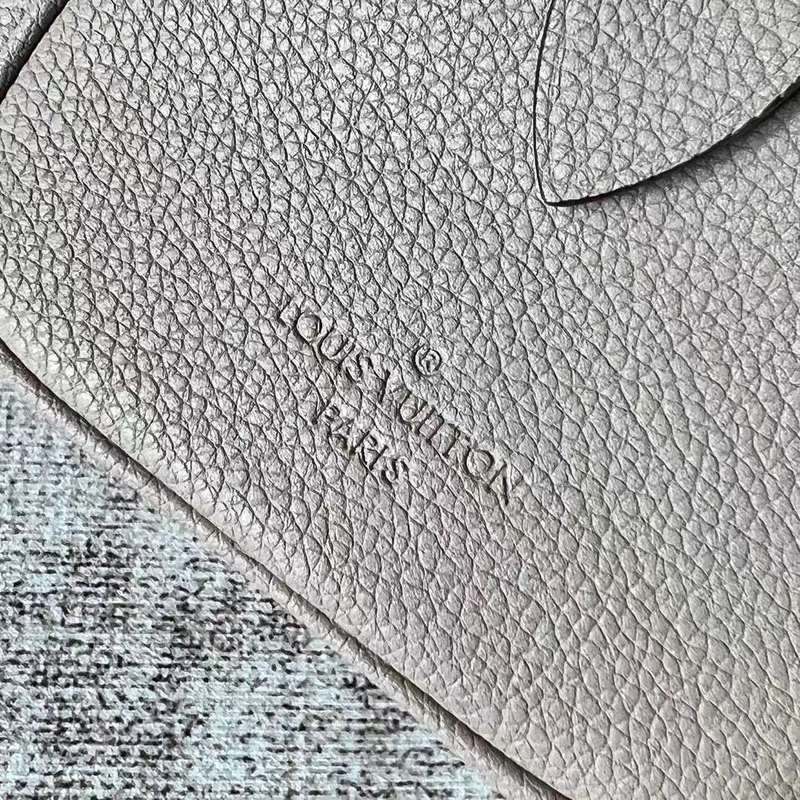 LOV2 Bags - Luxurious Bags  737