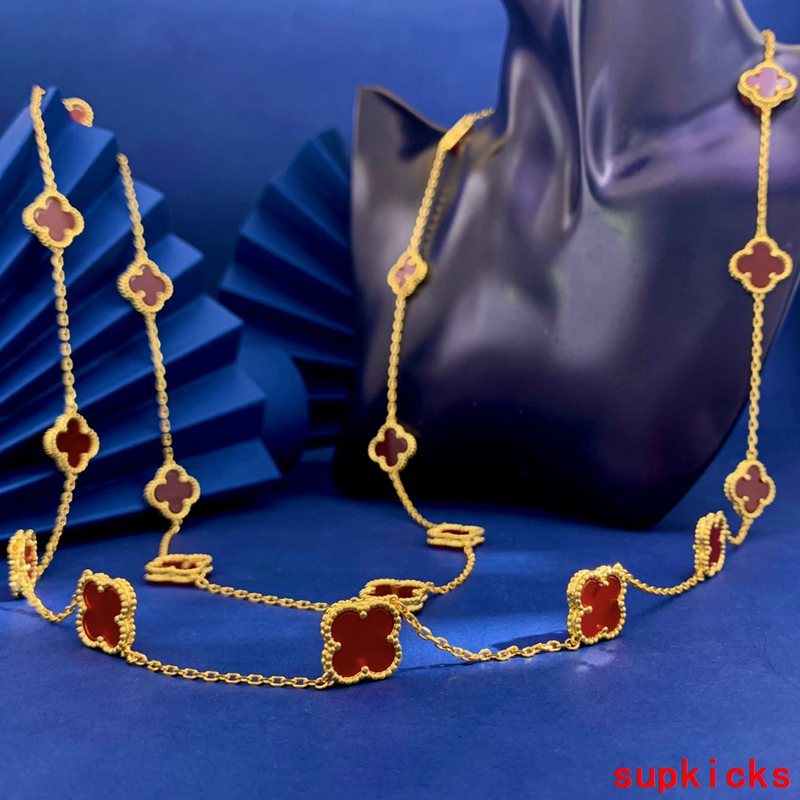 Van Cleef & Arples Jewelry