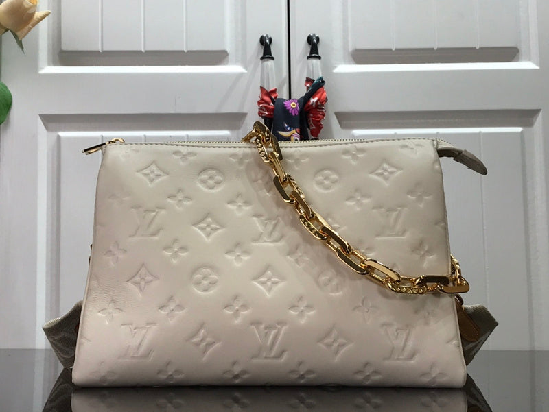 I W Fashion Lu-Vi bags - 17634