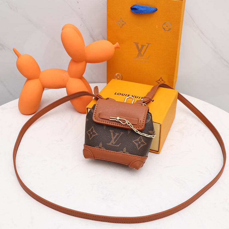I W Fashion Lu-Vi bags - 17224