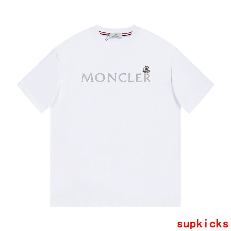 Moncler Luxury Cloth
