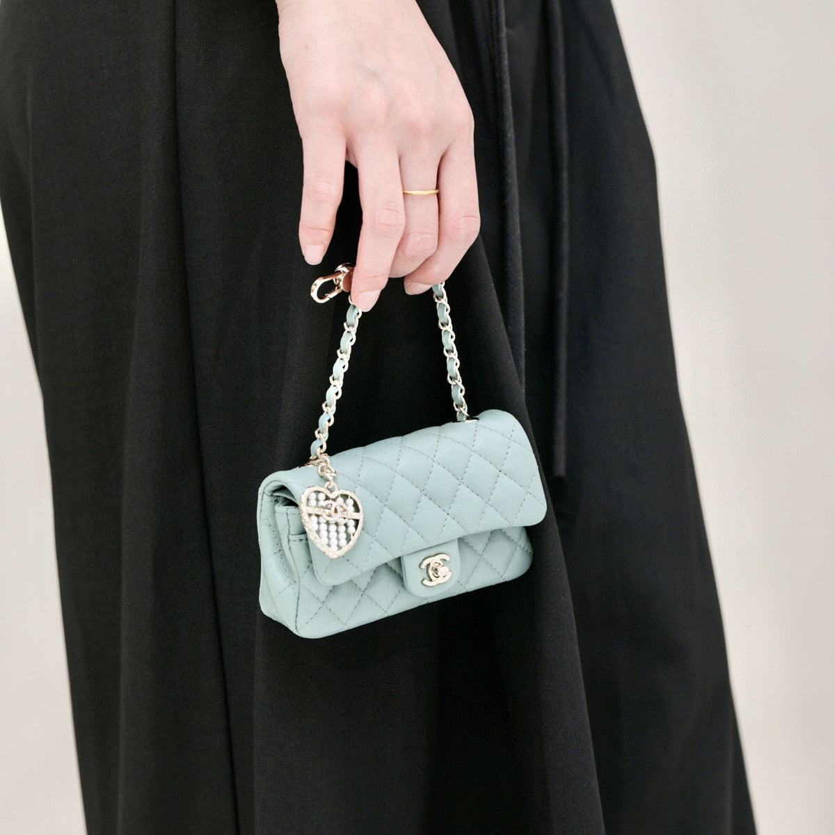 CC 25A MINI CLASSIC FLAP BAG