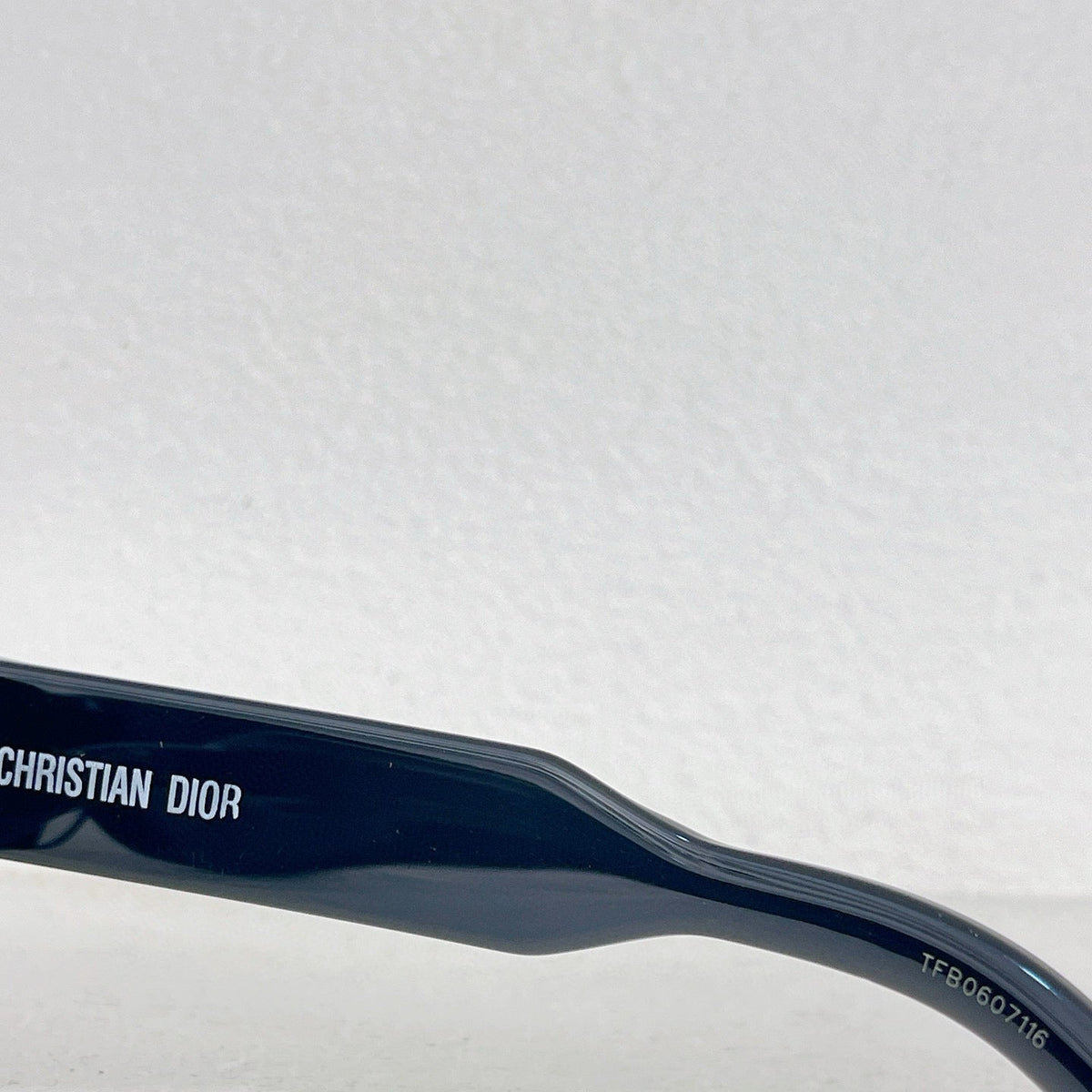 CD SUNGLASSES