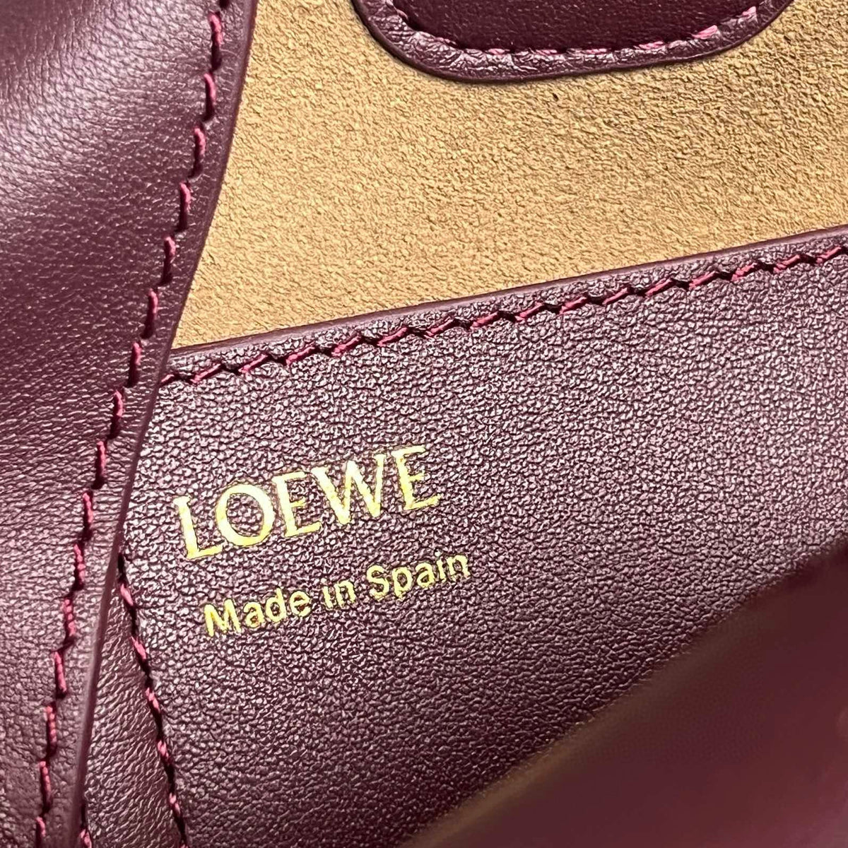 LOEW MINI PEBBLE BUCKET BAG