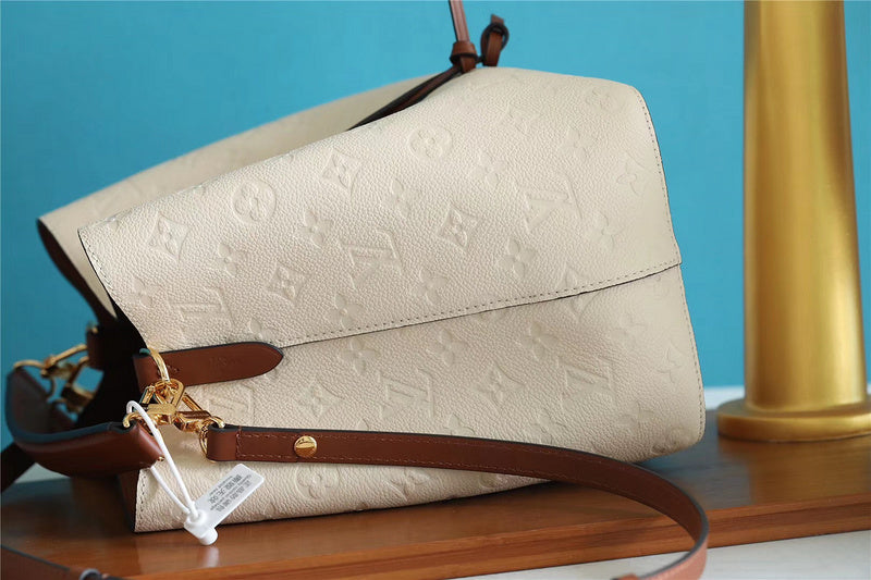 I W Fashion Lu-Vi bags - 8557
