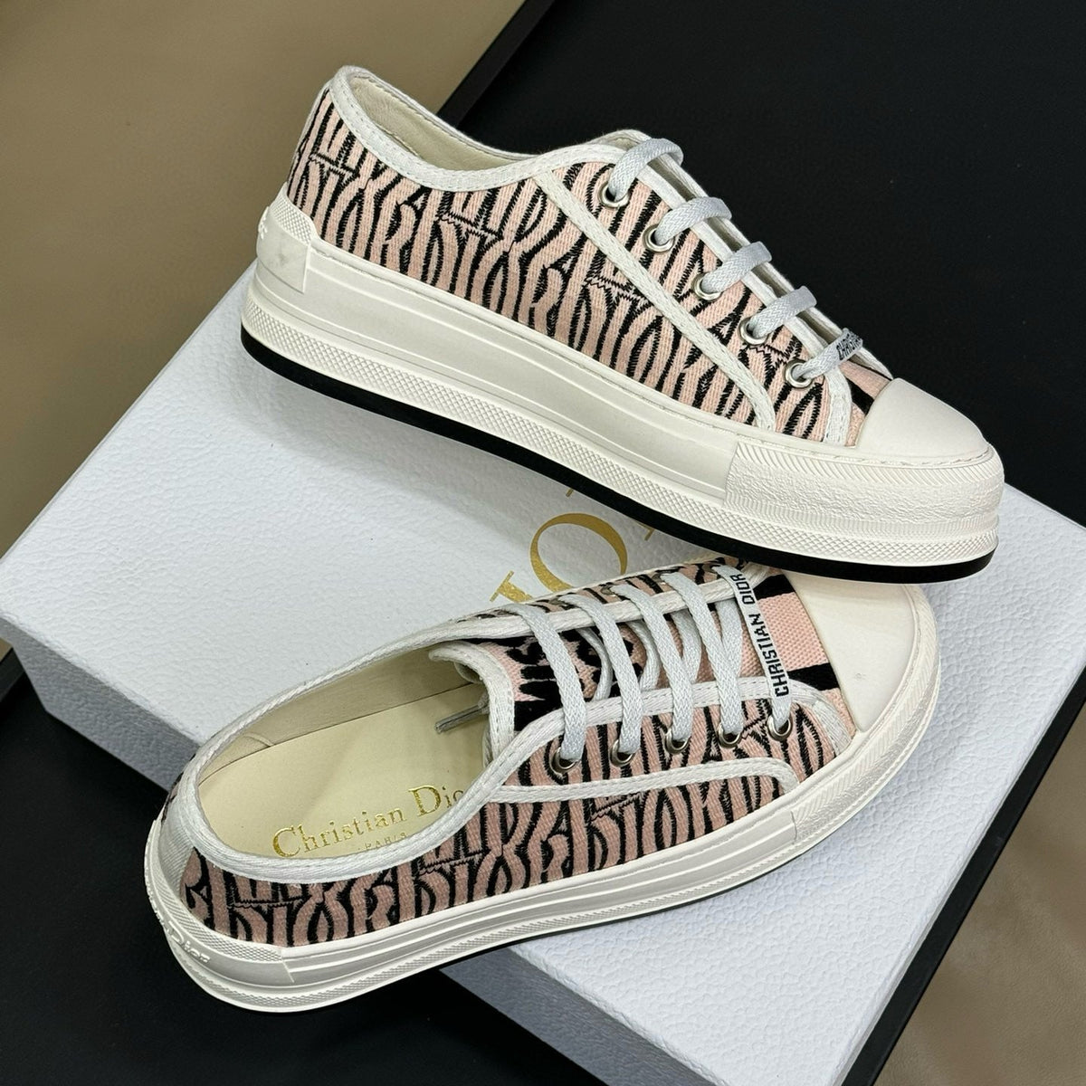CD PLATFORM SNEAKER