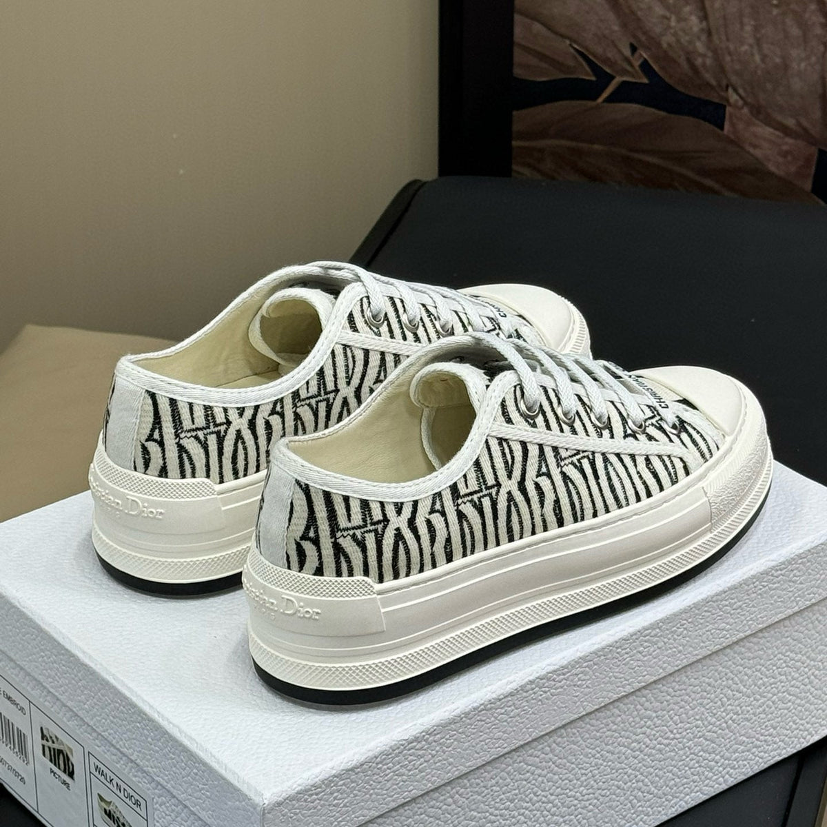 CD PLATFORM SNEAKER