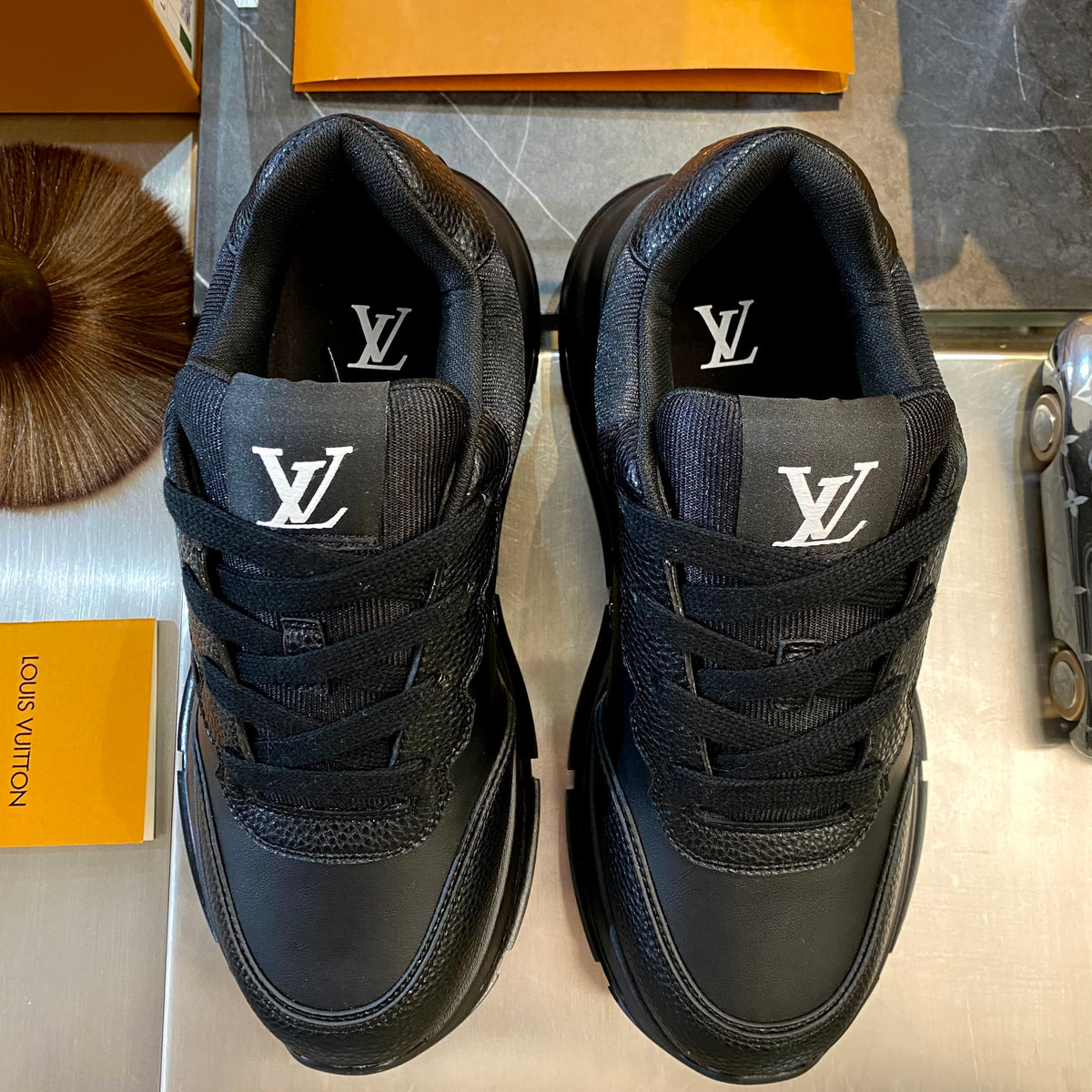 LOU CLASSIC SNEAKER
