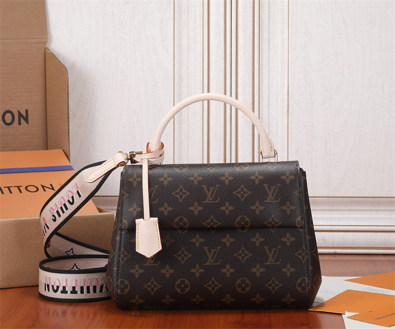 PHA - LOV Bags - 220