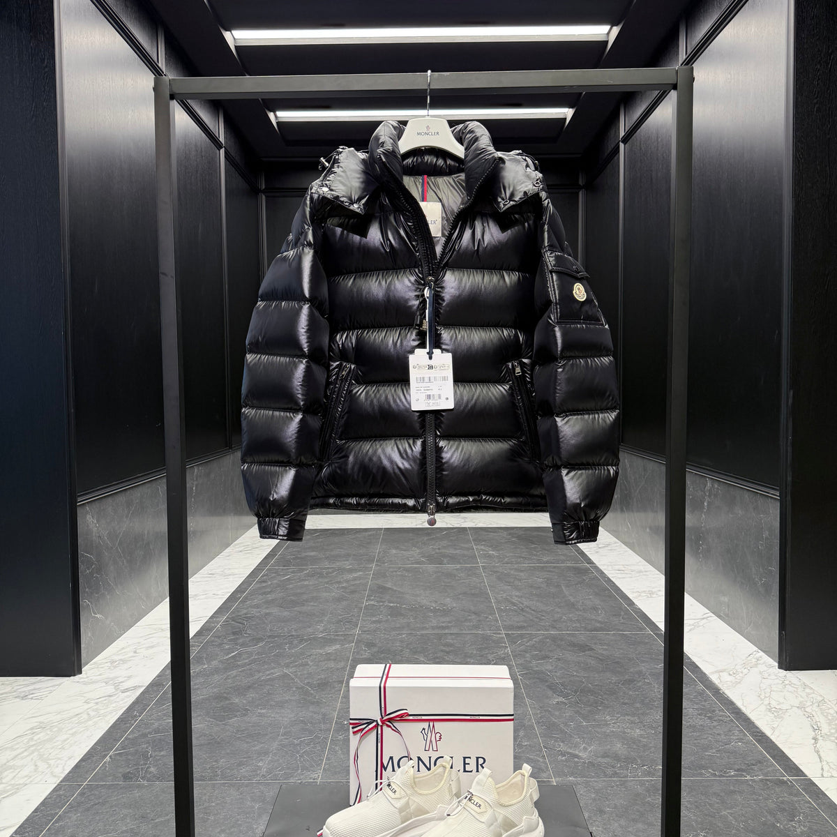 MONC MAYA JACKET