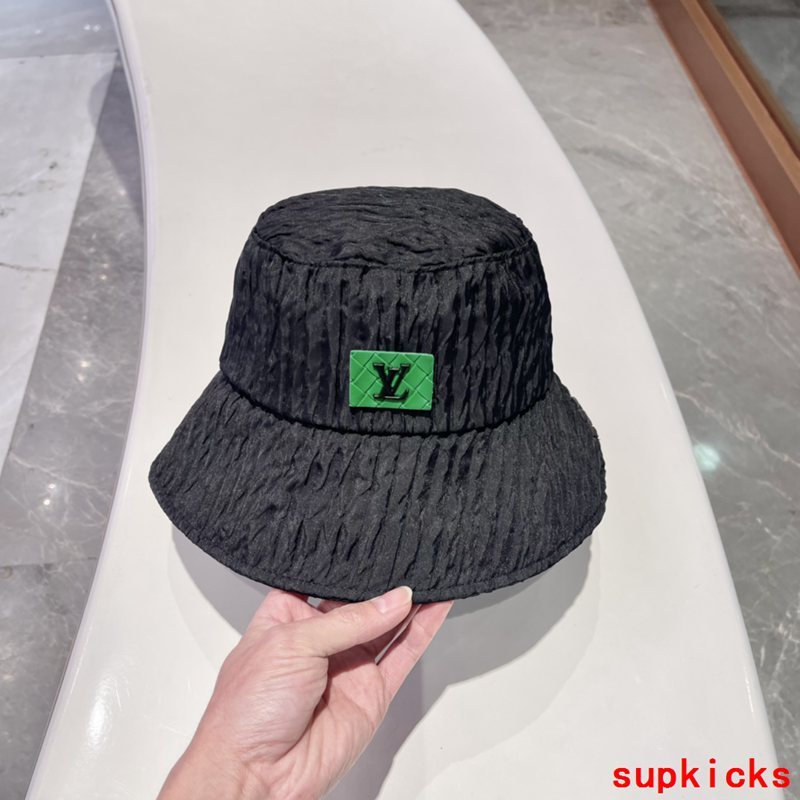 Louis Vuitton Luxury Cap