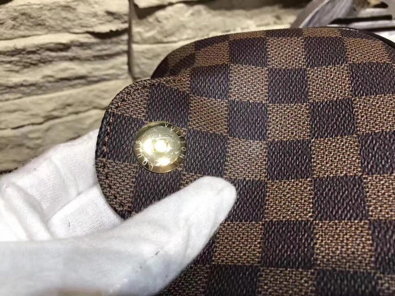 I W Fashion Lu-Vi bags - 17877