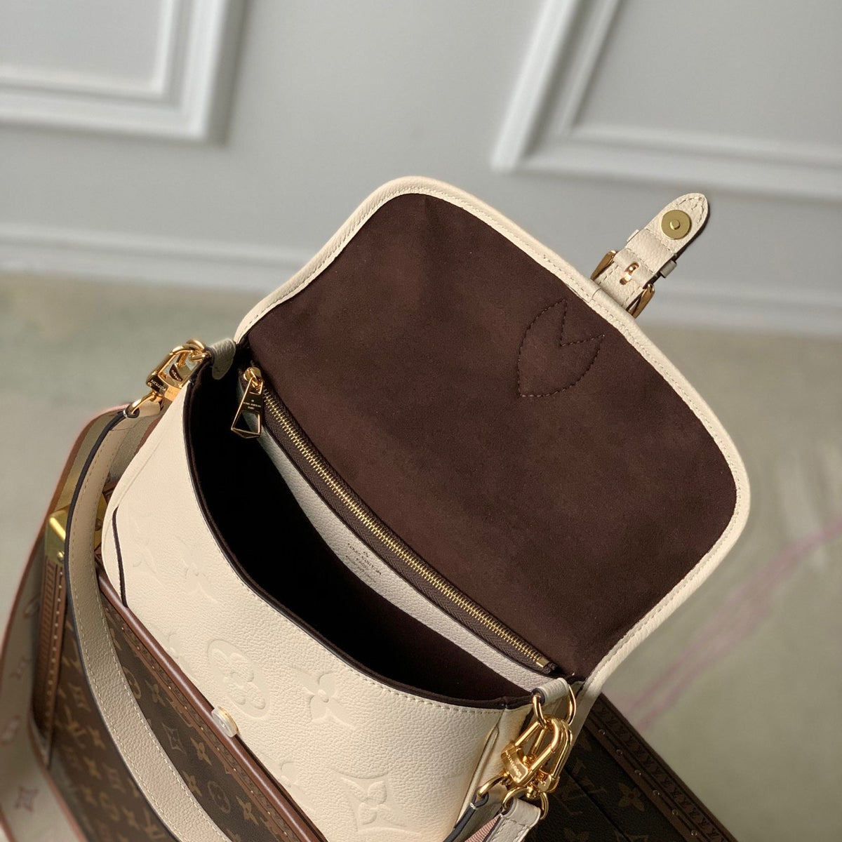 LOU DIANE SATCHEL BAG