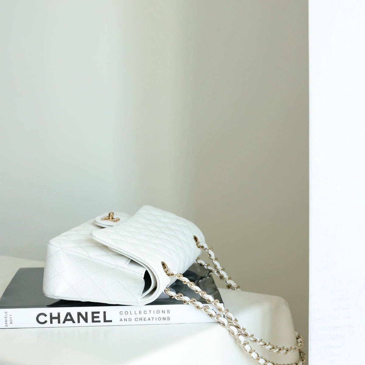 CC CLASSIC FLAP BAG