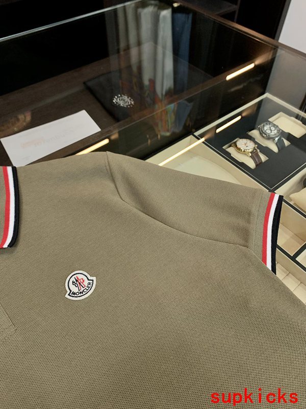 Moncler Luxury Cloth