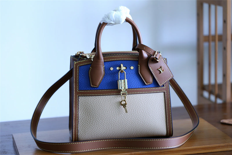 I W Fashion Lu-Vi bags - 8036