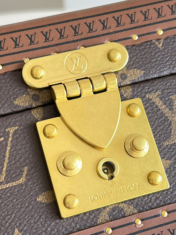 I W Fashion Lu-Vi Bags - 16829