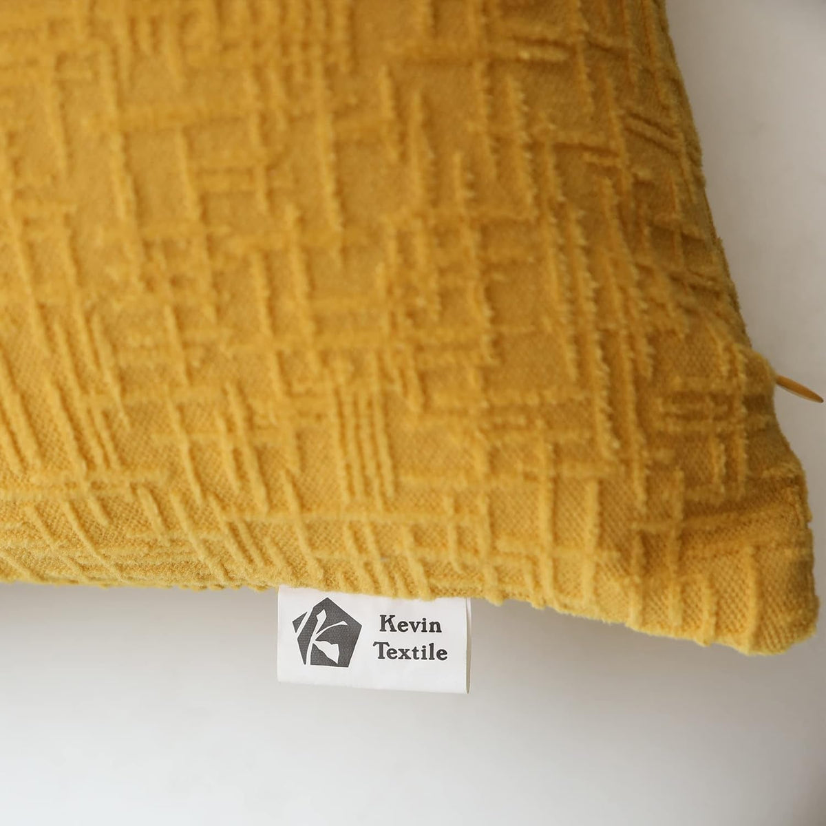 Throw Pillows,  Couch Pillows Velvet Accent Pillows Cover Cushion Cover for Bed/Office, 24" X 24", 1 Pc,Primrose Yellow