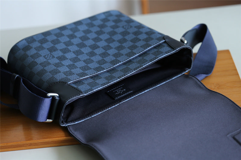 I W Fashion Lu-Vi bags - 10412