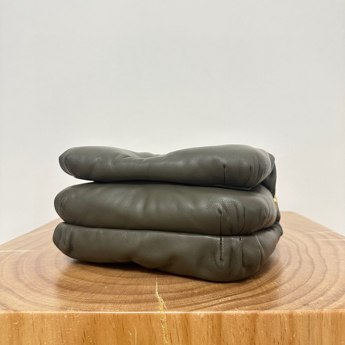 LOEW PUFFER GOYA BAG