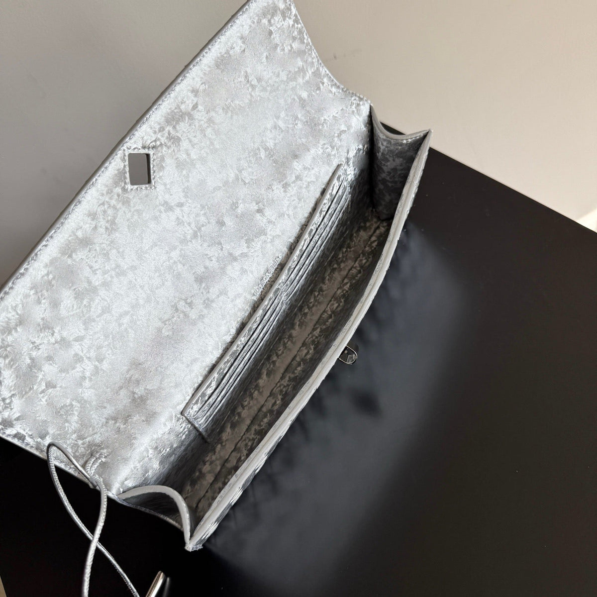 BOTT V ANDIAMO CLUTCH