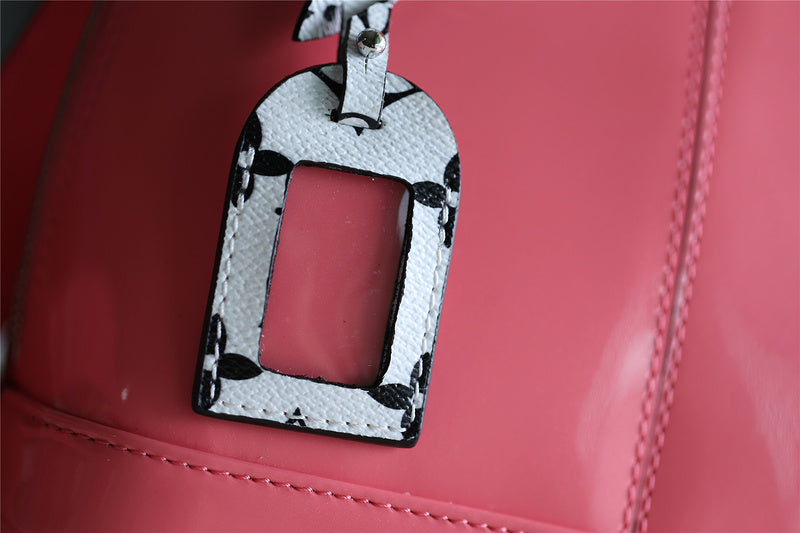 I W Fashion Lu-Vi bags - 8277