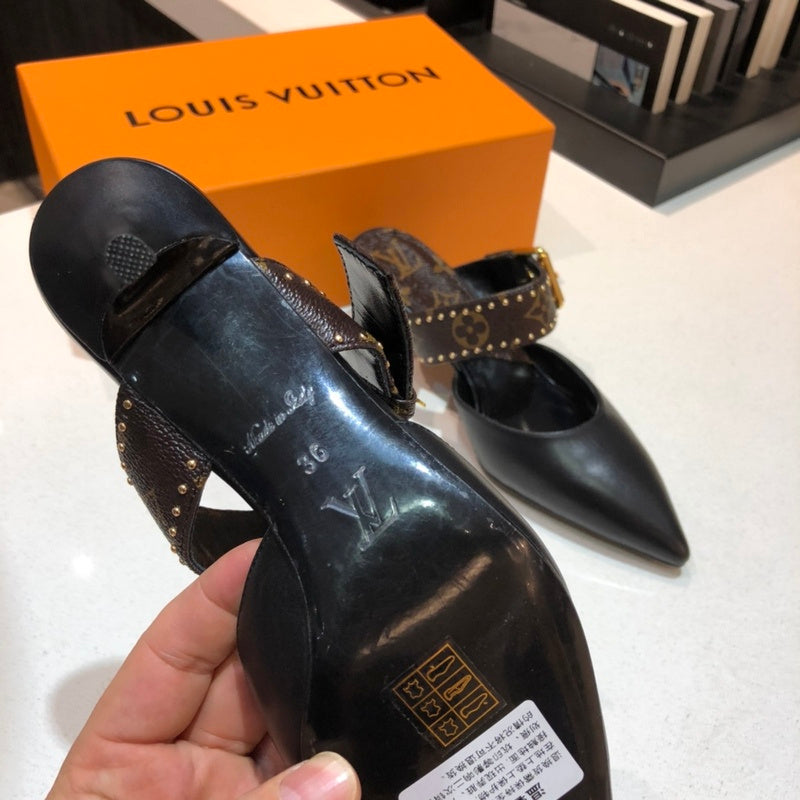 Louis Vuittion Luxury Shoes